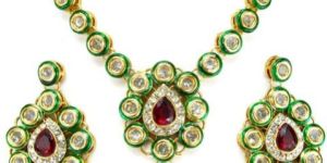 Kundan Necklace Set