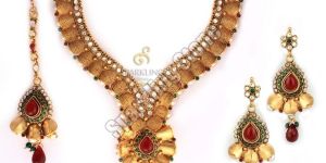 Antique Necklace Set