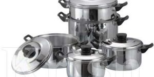 Dutch Oven with Bakelite Handle