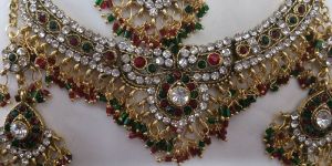 Small Dabbi Pack Necklace