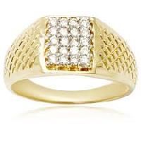 Diamond Studded Gold Ring