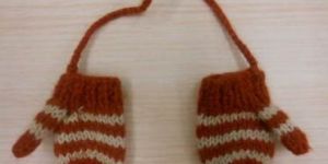 Small Mitten Ornaments