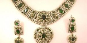 Artificial Necklace Set