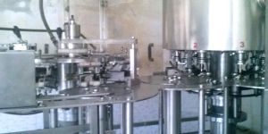 Automatic Bottle Filling Machine