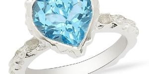 Genuine Heart Shape Blue Topaz 925 Silver Ring