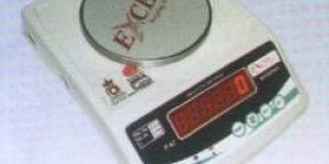 Digital Analytical Scale