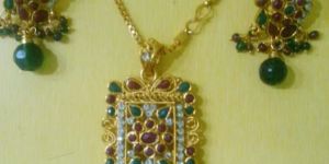 Artificial Pendant Set