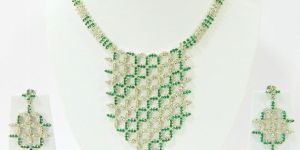 Beautiful Fashion Necklace Sets