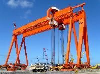 Heavy Duty Cranes