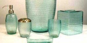 Hammer Glass Bathroom Set