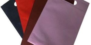 Non Woven D-Cut Bags