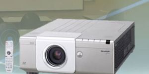 XG-P610X Multimedia Projector