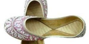 Embroidered Juti