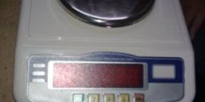 Bright LED Display Jewelry Weight Measurement Scale 300 G