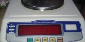 Bright LED Display Laboratory Weight Measurement Scale 300 G