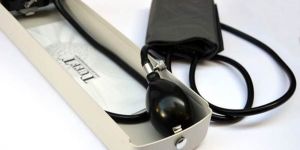 Palm Type Sphygmomanometer