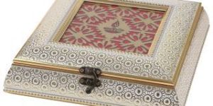 Wooden Handicraft Box