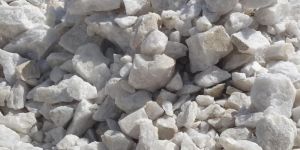 Snow White Silica Lumps