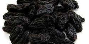 Black Raisins