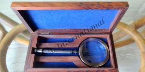 Magnifier with Wooden Case