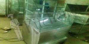 Bend Glass Display Counter