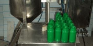 Semi Automatic Liquid Filling Machine