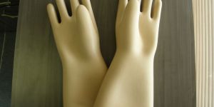 Safety Hand Gloves for Safe and Secure