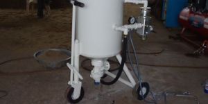 Portable Sand Blasting Machine