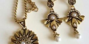 Imitation Pendant Set