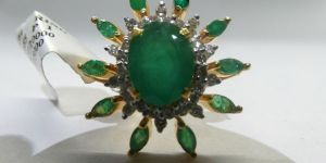 Modern Stylish Diamond Ring