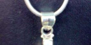SP-09 Pearl Pendant