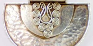 SP-15 silver pendant