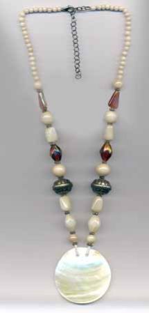 NK 768 Pendant Necklace