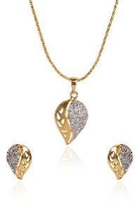 Brass Imitation Pendants