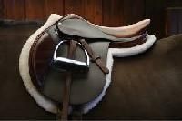 21 Inch Leather Horse Close Contact Saddle