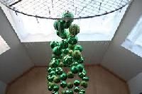 Hanging Ball Tree