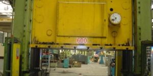 CRANKSHAFT PRESS