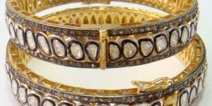 Victorian Bangle (CWVB256)