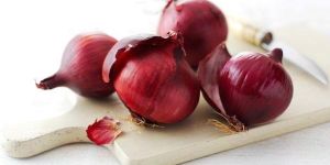 Fresh Red Onion