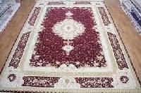 Hand Knotted Woolen Carpets