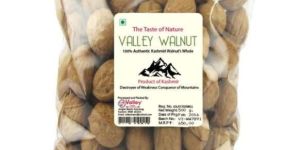 Walnut Shelled Organic Kashmiri Akhrot Premium Grade