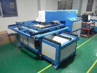 CO2 Laser Cutting Machine