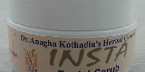 INSTA - Herbal Facial Scrub