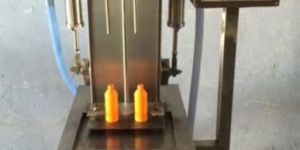 Semi Automatic Liquid Filling Machine