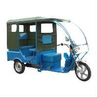 Battery Operated Auto Rickshaw