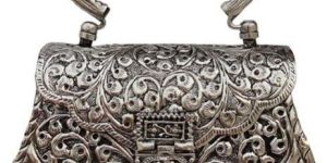 Ladies Handcrafted Metal Bag (MP-1020)