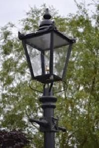 Lamp Post Bracket