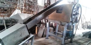 Betel Nuts Cutting Machine