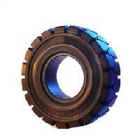 Solid Cushion Tyre