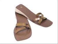 Women Leather Footwear